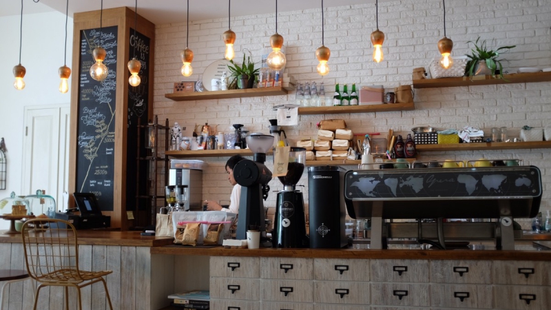 vitrine-ST JEANNET-min_coffee_shop_light_cafe_coffee_shop-32620